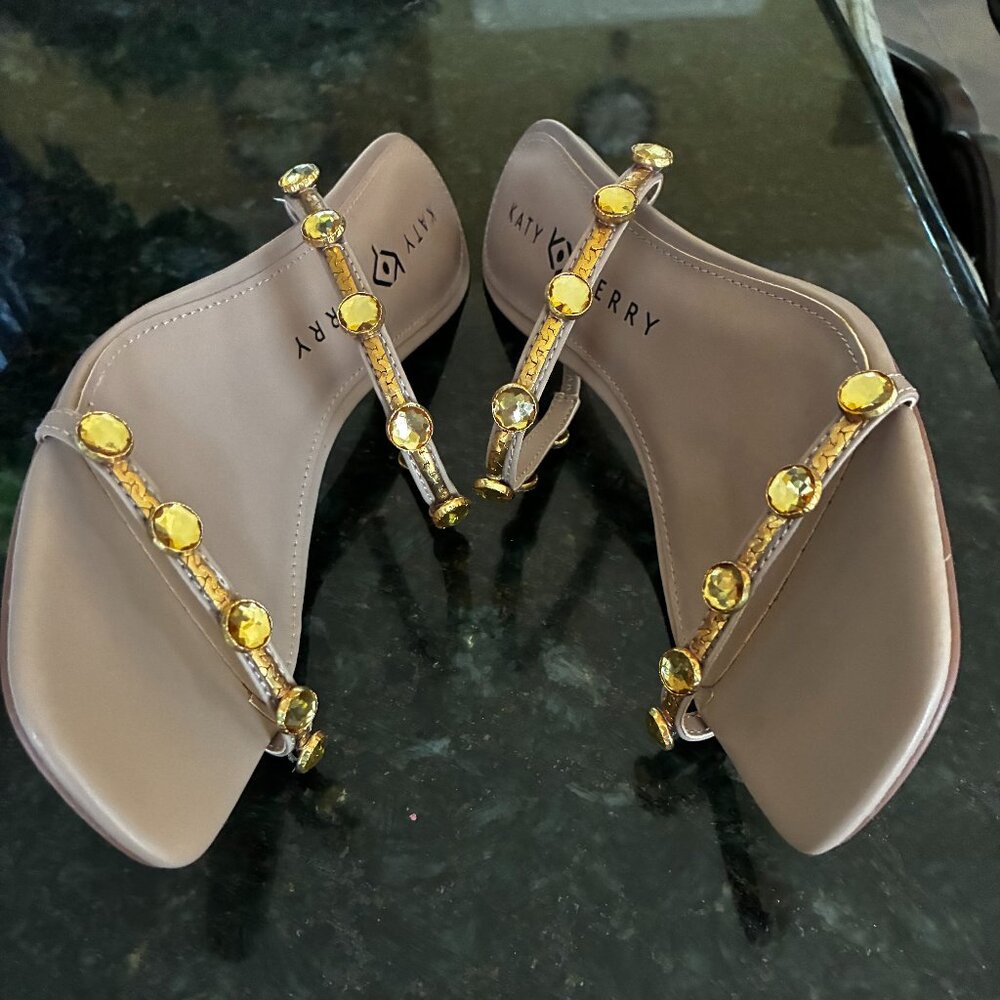 Katy Perry Shoes Women's The Ladie Gemstone Sandal Heeled Taupe 6.5-NEW; No Box - Picture 3 of 7